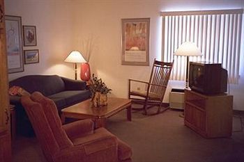 Mcgovern'S Motel And Suites Sun Prairie Extérieur photo