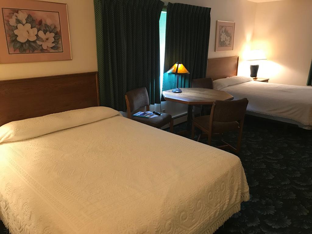 Mcgovern'S Motel And Suites Sun Prairie Extérieur photo